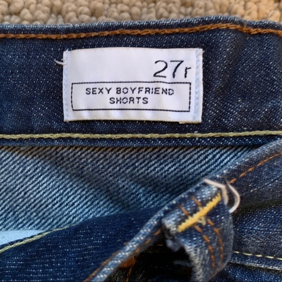 Relaxed Boyfriend Denim Shorts - Picture 4 of 4